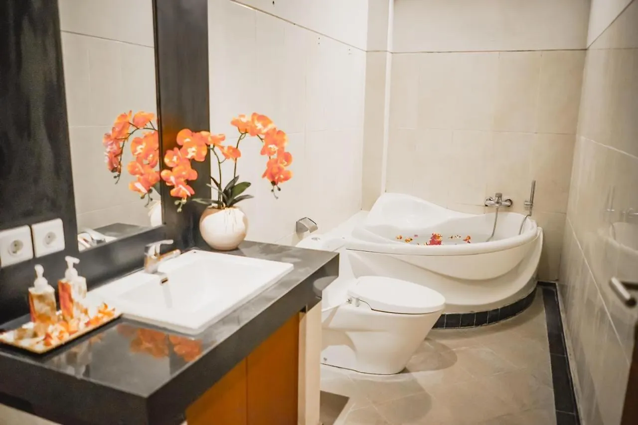 *** Hotel E Luxury Suites Seminyak By Innapps Kerobokan Indonesien