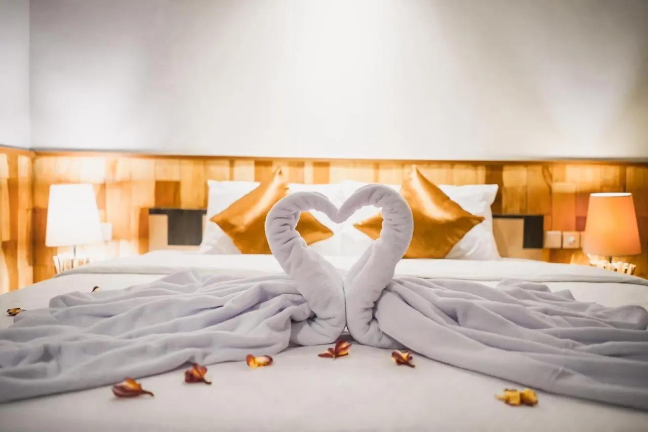 E Luxury Suites Seminyak By Innapps Kerobokan